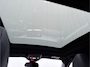 Peugeot 2008 1.2 Hybrid 136 GT | Panoramadak | Adaptive Cruise | Keyless Start- en Entry | Voor- en achteruitrijcamera | Dodehoek Sensoren | Voor- en achterbumpersensoren | Carplay | Navigatie | DAB+ |