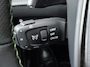 Peugeot 2008 1.2 Hybrid 136 GT | Panoramadak | Adaptive Cruise | Keyless Start- en Entry | Voor- en achteruitrijcamera | Dodehoek Sensoren | Voor- en achterbumpersensoren | Carplay | Navigatie | DAB+ |