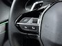 Peugeot 2008 1.2 Hybrid 136 GT | Panoramadak | Adaptive Cruise | Keyless Start- en Entry | Voor- en achteruitrijcamera | Dodehoek Sensoren | Voor- en achterbumpersensoren | Carplay | Navigatie | DAB+ |