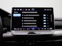 Volkswagen Golf 1.5 eHybrid Style Edition 204 PK| | SoH 100% | Panoramadak | Trekhaak Elektrisch | LED Matrix | Stoelverwarming | Stuurwielverwarming | ArtVelours Bekleding | Bestuurderstoel Met Geheugen