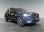 Volvo XC40 B4 Plus Dark |Schuifdak | Trekhaak | All Season banden|