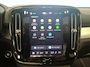 Volvo XC40 B4 Plus Dark |Schuifdak | Trekhaak | All Season banden|