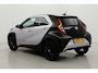 Toyota Aygo X 1.0 VVT-i S-CVT JBL | Navigatie | Keyless | Stoelverwarming | Parkeersensoren voor/achter | Apple Carplay / Android Auto | JBL | LED | 18 inch