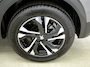 Peugeot 2008 SUV Allure Pack 130pk | Navigatie | Achteruitrijcamera | Stoelverwarming | 3D Cockpit | Climate Control | Cruise Control | Led koplampen | Parkeersensoren v+a | Armsteun | Elektrisch inklapbare spiegels | Keyless start | Apple Carplay / Android Auto | Bluetooth | DAB+ radio | 17" lichtmetalen velgen |