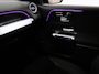 Mercedes-Benz GLB 200 Business Solution AMG | Panoramadak | Leder/alcantara | Memory Stoelverwarming | Adaptive cruise | Camera | Park assist | Sfeerverlichting | Carplay