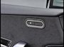 Mercedes-Benz A-klasse 250 e AMG | Panoramadak | Dodehoekassistent | Privacy Glas Achter | Sfeerverlichting | Stoelverwarming | Parkeersensoren |