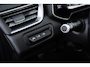 Renault Clio 1.0 TCe Intens | Dodehoekdetectie | DAB | CarPlay | 360graden camera | Lichtmetalen velgen 17" | Parkeersensoren voor & achter