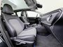 Toyota Auris Touring Sports 1.8I Hybrid Panoramadak Trekhaak Stoelverwarming Ecc Navi Bluetooth Pdc Lease pro Privacy Glas Lane Assist Regen-Lichtsensor Isofix Xenon Keyless Origineel Nederlandse Auto 345kg Trekgewicht