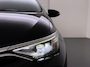 Toyota Auris Touring Sports 1.8I Hybrid Panoramadak Trekhaak Stoelverwarming Ecc Navi Bluetooth Pdc Lease pro Privacy Glas Lane Assist Regen-Lichtsensor Isofix Xenon Keyless Origineel Nederlandse Auto 345kg Trekgewicht