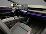Volkswagen ID.7 Tourer GTX Limited Edition 77kWh 340pk Automaat Trekhaak, Warmtepomp, Adaptive cruise control, Panoramadak, Harman Kardon audio, Achteruitrijcamera