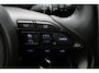 Toyota Yaris 1.5 Hybrid Dynamic | Apple Carplay / Android Auto | Stoelverwarming | Adaptive Cruise | Clima | Camera | 16 inch | Rijstrooksensor | Privacy glas