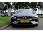 Volvo V60 B3 177PK Automaat Inscription | Trekhaak | ACC | Blis | Panoramadak | H&K | Camera | Stoelverwarming | Leder |