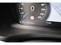 Volvo V60 B3 177PK Automaat Inscription | Trekhaak | ACC | Blis | Panoramadak | H&K | Camera | Stoelverwarming | Leder |
