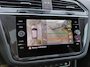Volkswagen Tiguan 1.5 TSI ACT Highline | Panoramadak | Trekhaak | Camera | Elec. achterklep | Dynaudio |