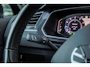 Volkswagen Tiguan 1.5 TSI Elegance | Trekhaak | Panodak | Cruise adaptief | Camera | Stoel+stuur verwarming | Matrix led | Elektrisch bedienbare achterklep | Achteruitrijcamera | Cruise control adaptief met Stop&Go | Elektrisch bedienbare achterklep met sensorsturing