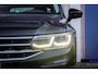 Volkswagen Tiguan 1.5 TSI Elegance | Trekhaak | Panodak | Cruise adaptief | Camera | Stoel+stuur verwarming | Matrix led | Elektrisch bedienbare achterklep | Achteruitrijcamera | Cruise control adaptief met Stop&Go | Elektrisch bedienbare achterklep met sensorsturing