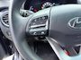 Hyundai Kona Electric EV Fashion 64 kWh | Zeer nette auto | 100 % SOH | Stoelverwarming | Navigatie | Apple CarPlay & Android Auto | Achteruitrijcamera | Dealer onderhouden |