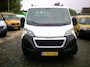 Peugeot Boxer 335 2.2 BlueHDi 140 L3H2 Asphalt OPENLAADBAK+AIRCO+CRUISE+TREKHAAK !!!