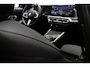 BMW 3-Serie Touring 330e | PANORAMADAK | HEAD UP | COMFORT ACCES | DRAADLOZE LADER | CAMERA | 19"