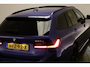 BMW 3-Serie Touring 330e | PANORAMADAK | HEAD UP | COMFORT ACCES | DRAADLOZE LADER | CAMERA | 19"