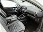 Citroën E-C4X Ë-C4 X Shine 50 kWh 136pk | Accu 96% | Navigatie | Achteruitrijcamera | Half Lederen comfortstoelen | Climate Control | Adaptieve Cruise Control | Full Led koplampen | Winterpakket | Head-up display | Parkeersensoren v+a | Keyless | Dodehoeksensor | Apple Carplay / Android Auto | Bluetooth | DAB+ radio | Donker getint glas | 18" lichtmetalen velgen |