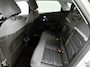 Citroën E-C4X Ë-C4 X Shine 50 kWh 136pk | Accu 96% | Navigatie | Achteruitrijcamera | Half Lederen comfortstoelen | Climate Control | Adaptieve Cruise Control | Full Led koplampen | Winterpakket | Head-up display | Parkeersensoren v+a | Keyless | Dodehoeksensor | Apple Carplay / Android Auto | Bluetooth | DAB+ radio | Donker getint glas | 18" lichtmetalen velgen |