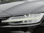 Volvo V60 T6 350PK Plug-in hybrid AWD Plus Dark | BLIS | Trekhaak  | H&K | ACC | Elektr. Stoelen | 360 Camera | voorruitverwarm. | Keyless |