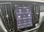 Volvo V60 T6 350PK Plug-in hybrid AWD Plus Dark | BLIS | Trekhaak  | H&K | ACC | Elektr. Stoelen | 360 Camera | voorruitverwarm. | Keyless |
