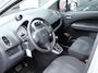 Opel Agila 1.2 Edition Automaat Airconditioning, Elektrische ramen voor, Bestuurdersstoel in hoogte verstelbaar, Radio CD