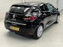Renault Clio 0.9 TCe Limited Navigatie / Lichtmetalen velgen / NL auto / Armsteun / Dealer onderhouden / Airco / Parkeersensoren achter
