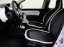 Renault Twingo Z.E. R80 Intens | achteropkomend verkeer waarschuwing | airco automatisch | Apple Carplay/Android Auto | cruise control | kunstlederen/stof bekleding | lichtmetalen velgen 15" | navigatiesysteem