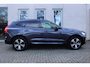 Volvo XC60 T8 Plug-in hybrid AWD Ultimate Dark | Stuurverwarming | Stoelverwarming | Apple Carplay | Trekhaak | Panoramadak | Lederen bekleding | Achterbank verwarmd | 360 graden camera |