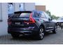 Volvo XC60 T8 Plug-in hybrid AWD Ultimate Dark | Stuurverwarming | Stoelverwarming | Apple Carplay | Trekhaak | Panoramadak | Lederen bekleding | Achterbank verwarmd | 360 graden camera |