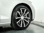 Volvo V60 T6 Plug-in hybrid AWD Plus Dark | SOH 100% | 360° camera | Harman Kardon | Stoel- en stuurverwarming | Trekhaak