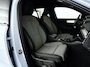 Volvo XC40 B4 Plus Dark | Parkeercamera | Harman Kardon | Stoel- en stuurverwarming | Trekhaak