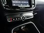 Volvo XC40 B4 Plus Dark | Parkeercamera | Harman Kardon | Stoel- en stuurverwarming | Trekhaak