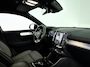 Volvo XC40 B4 Plus Dark | Parkeercamera | Harman Kardon | Stoel- en stuurverwarming | Trekhaak