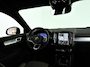 Volvo XC40 B4 Plus Dark | Parkeercamera | Harman Kardon | Stoel- en stuurverwarming | Trekhaak