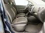 Renault Captur TCe 150 EDC Automaat Intens | Navigatie | Parkeersensoren rondom & achteruitrijcamera | Dodehoek detectie | Cruise control | Climate control | Trekhaak |