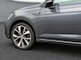 Volkswagen Taigo 1.0 TSI 110pk DSG R-Line · Camera · Panoramadak · P-Sensoren · Stoelverwarming · Apple/Android Car Play · 18'' Inch ·