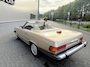 Mercedes-Benz SL W107 560SL