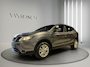 Nissan Qashqai 1.2 Connect Edition Automaat | Camera | Panoramadak | Navi | Trekhaak | Parksensors V+ A |