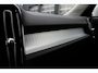 Volvo XC40 T3 163PK Automaat Business Pro Navigatie / Trekhaak / Adaptieve Cruise Control / 18" lichtmetalen velgen / Climare Control