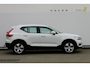 Volvo XC40 T3 163PK Automaat Business Pro Navigatie / Trekhaak / Adaptieve Cruise Control / 18" lichtmetalen velgen / Climare Control
