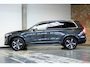Volvo XC90 T8 Twin Engine AWD R-Design | Dealeronderhouden | Head-Up Display | BLIS | Adaptive Cruise Control | Keyles Entree | Parkeersensoren voor + achter | Parkeercamera | Stoelverwarming | High Performance Audio |
