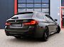 BMW 5-Serie Touring 530e M-Sport | 530e M-Sport | Laser | Pano | ACC | M5 Stoelen | H&K | 360 Cam | Stuurwielverwarming | Carplay - Android | Breedset | Leder | Memory | Head-Up | Lane Assist | Ambient | Keyless | Alarm