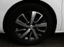Toyota ProAce Electric Luxury L2 8persoons PERSONENBUS 8p SOH 89% Navigatie Parkeersensoren Cruise Control Stoelverwarming Climate Control LM Velgen