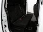 Toyota ProAce Electric Luxury L2 8persoons PERSONENBUS 8p SOH 89% Navigatie Parkeersensoren Cruise Control Stoelverwarming Climate Control LM Velgen