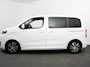 Toyota ProAce Electric Luxury L2 8persoons PERSONENBUS 8p SOH 89% Navigatie Parkeersensoren Cruise Control Stoelverwarming Climate Control LM Velgen