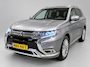 Mitsubishi Outlander 2.4 PHEV Intense+ Schuifdak - Leder - Stoel en Stuurverw - Camera - Navi - Keyless - Trekhaak